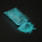 Feinpigment Natur-Grünblau 5–15 µm, 100 g im Dunkeln, blaugrün nachleuchtend