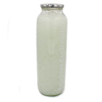 Glasflasche mit angerührtem Leucht-Gelee Natur/Blaugrün bei Tageslicht, milchig-weiß