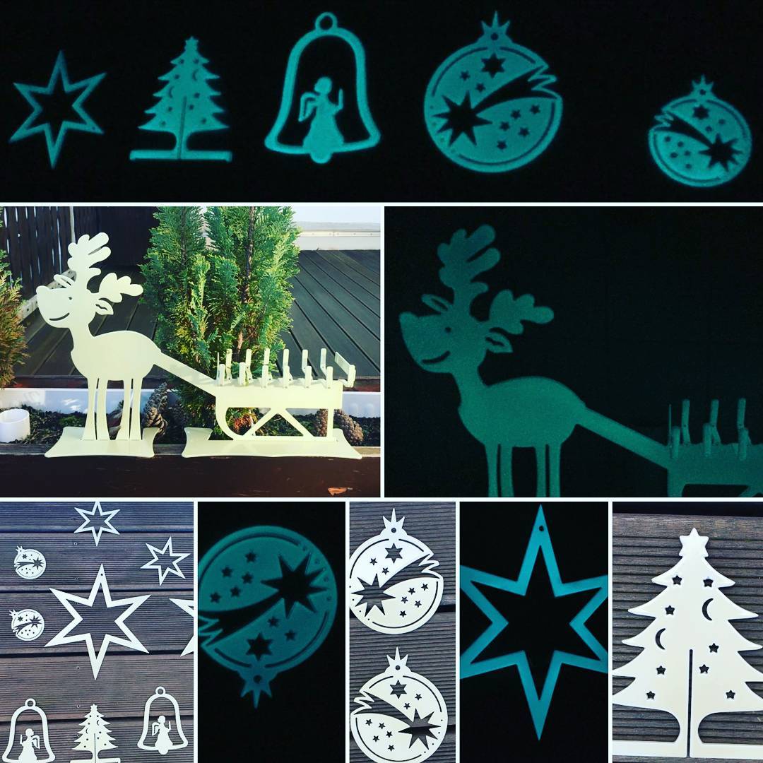 Weihnachtsdeko aus Metall mit Pulverlack: Stern, Tanne, Glocke, Rentier, bei Tag und im Dunkeln