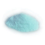 Glitzerpulver Blau-Grün 50 g: Häufchen bei Tageslicht, hellblau mit feinen Glitzerpartikeln
